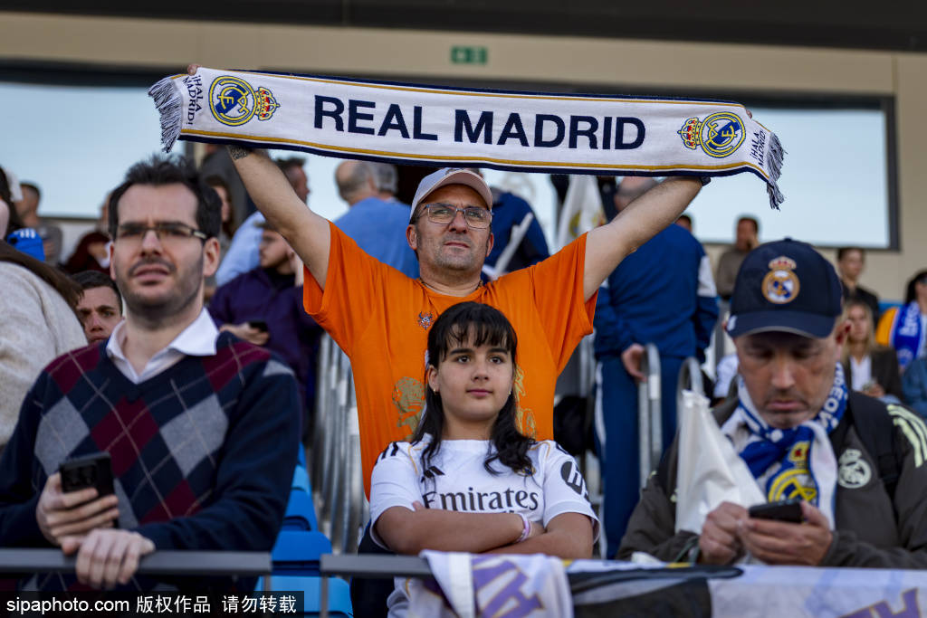 欧冠四分之一决赛：巴塞罗那对阵马德里竞技——诺坎普的每个进球与决胜关键